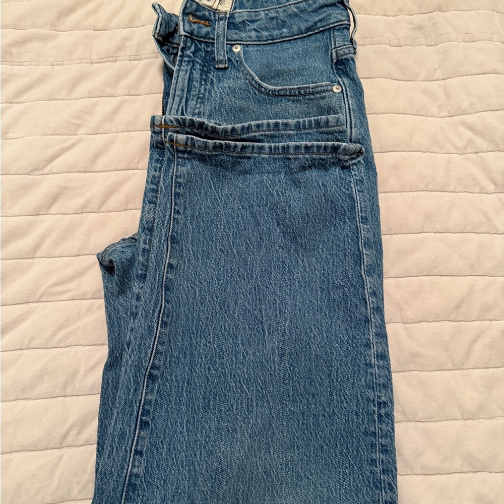 Madewell THE CURVY PERFECT VINTAGE
WIDE-LEG CROP JEAN